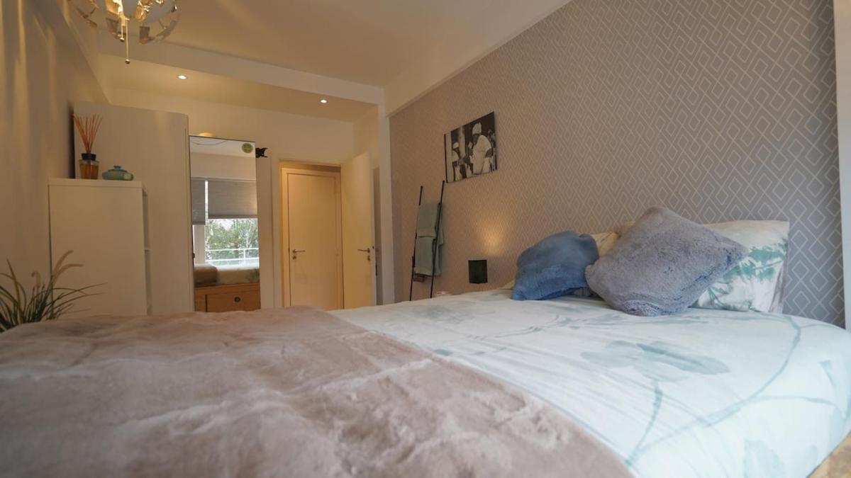 Oasis Of Charm In Brussels! Apartamento *